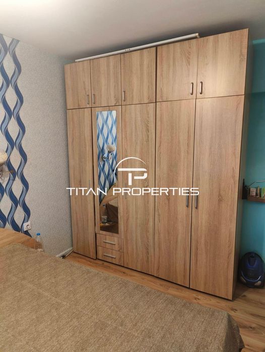 Двустаен апартамент  в кв. Долно Езерово