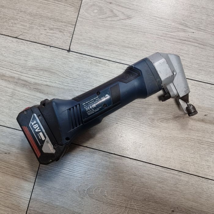 Amanet F28: Foarfeca tabla Bosch GNA 18V-16 acumulator