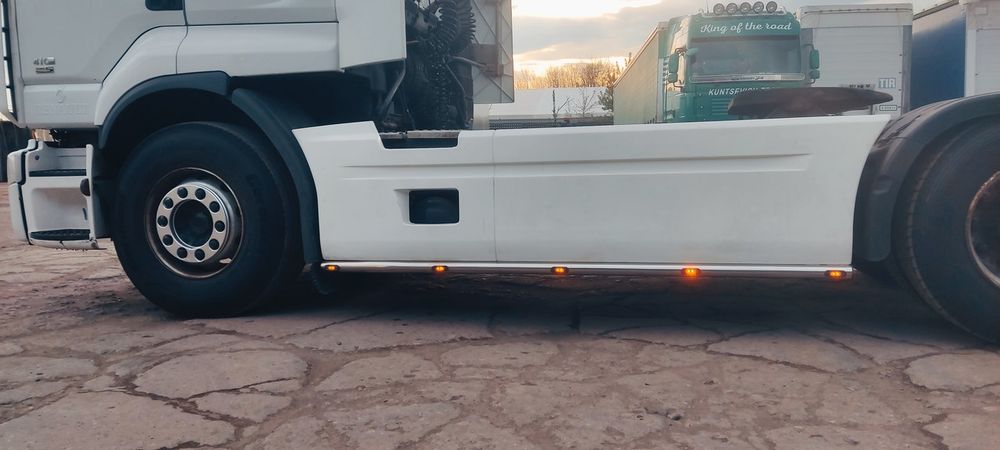 Спойлер рено  премиум