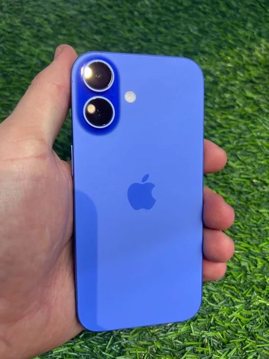 iphone 16 синий 128gb