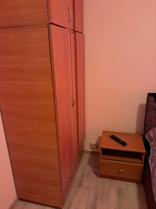 SE INCHIRIAZA Apartament Cu 2 camere