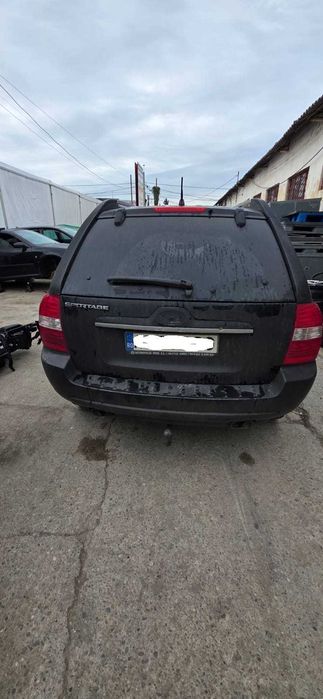 Dezmembrez Kia Sportage 4x4 2.0 CRDI cod motor D4EA euro 4an 2007