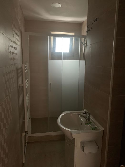 Vanzare apartment si autoturism