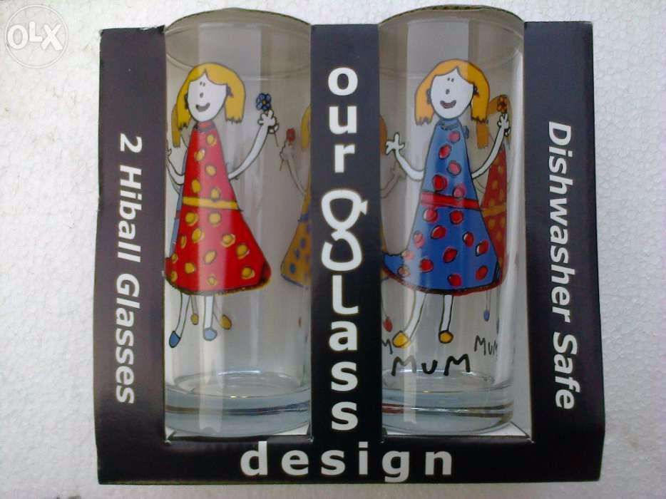 Set 2 pahare sticla Mum, posibil cadou Mama 8 Martie made in USA