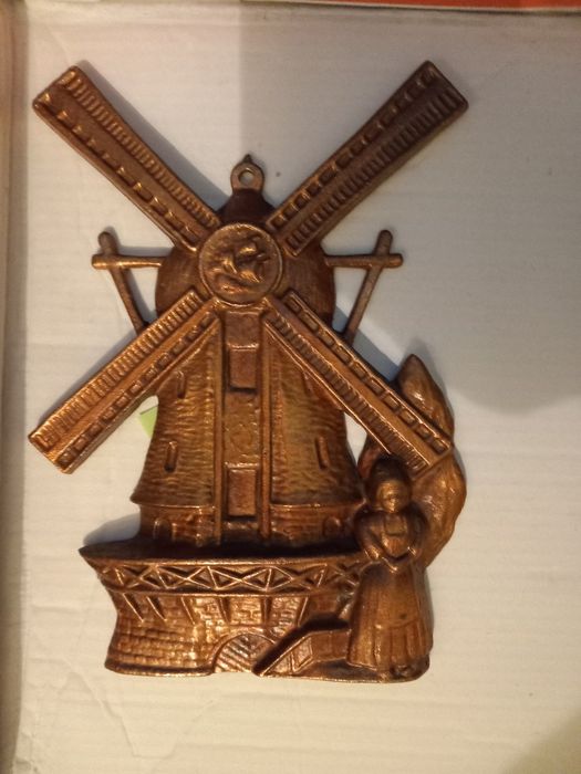 Vand aplice ornamentale pentru perete