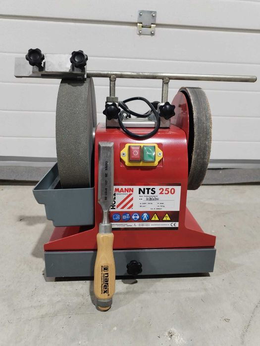 Masina de slefuit in mediu umed si uscat Holzmann NTS 250