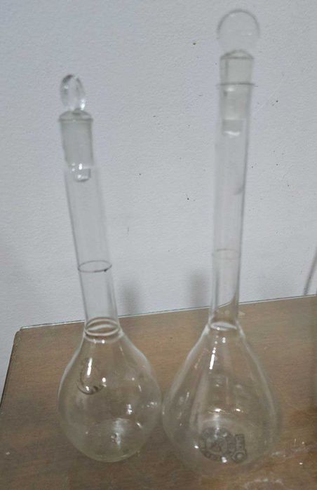 Лабораторная стеклянная химическая посуда — набор