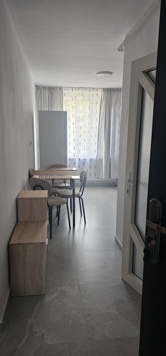 Apartament cu 2 camere de închiriat