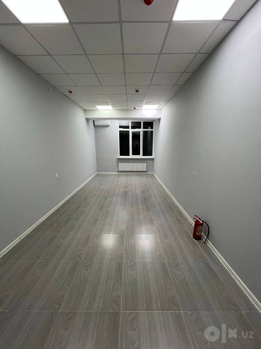 Аренда под офис 40кв.м 2 минут от метро Айбек! 25$ за м2 1000у.е