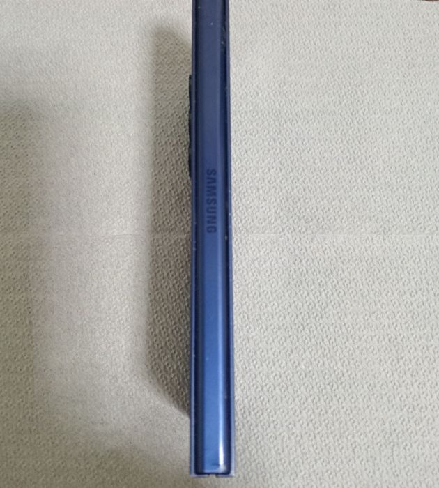Samsung Fold 6 )