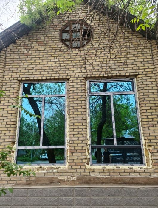 Пластиковые окна двери