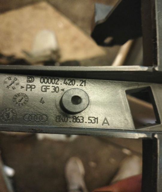 Suport maneta schimbator 8K0863531A Audi A5 8T (facelift) seria