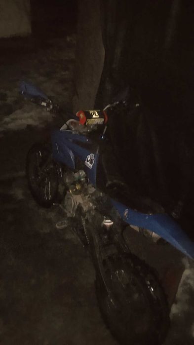 Vând cross 125cc 4t