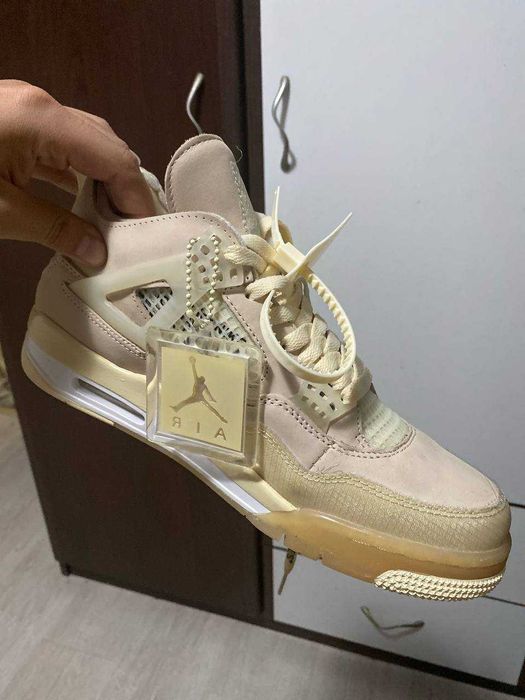 Jordan 4 Off White Sail