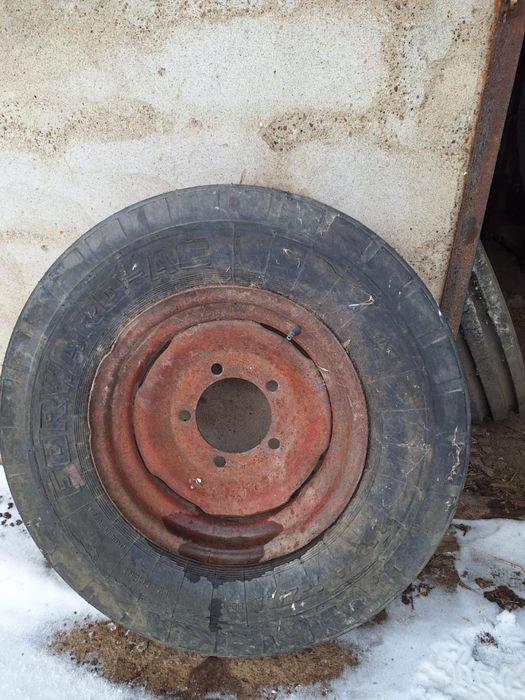 Трактор Т-25 Колеса и стартер