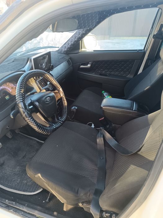 Приора продается