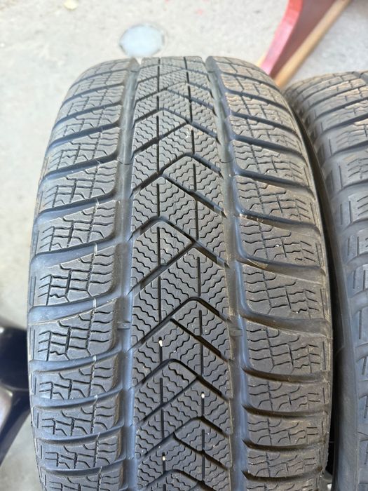 225 50 17 Pireli Sottozero3