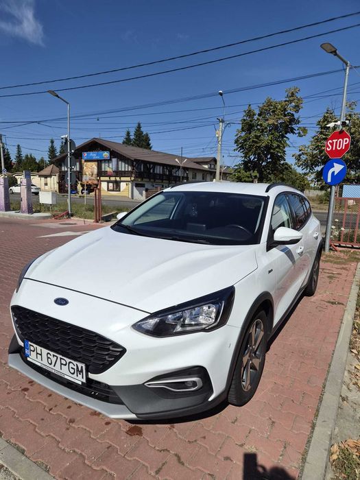 FORD Focus 2020 — imagine 3