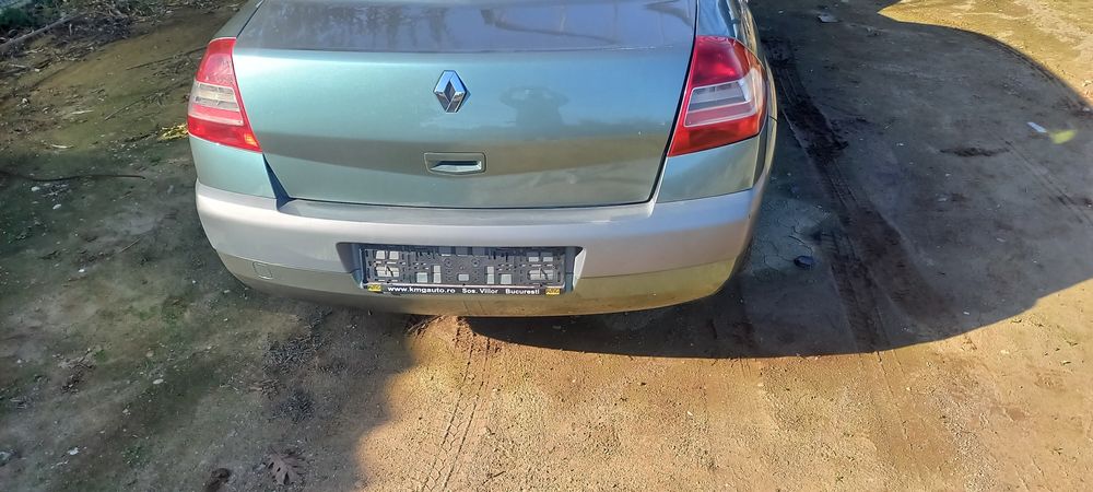 Dezmembrez Megane 2 1.5 euro 4