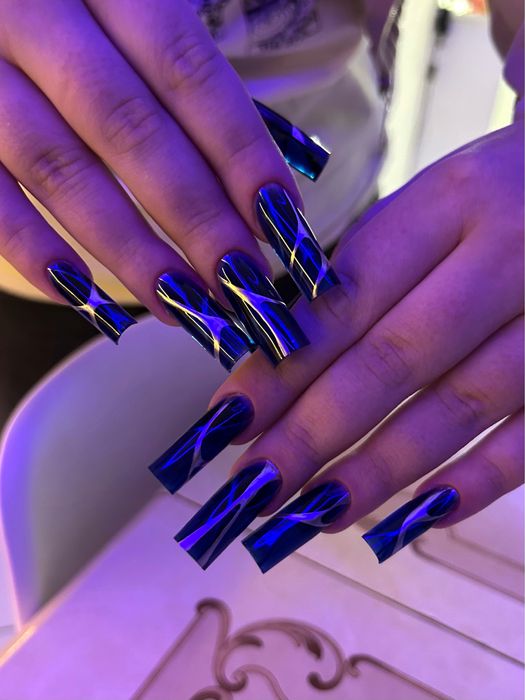 Наращивание ногтей