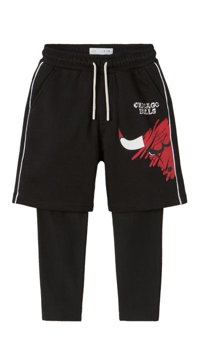 Продавам детски анцунг на фирмата Зара