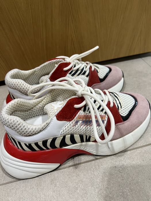 Верни маратонки Pinko