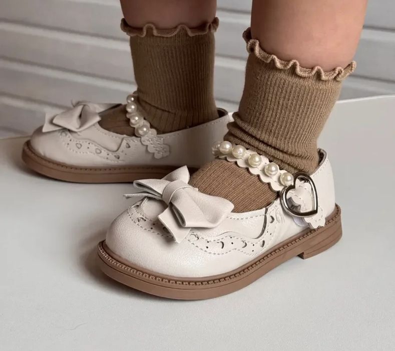 Туфли детские на девочку