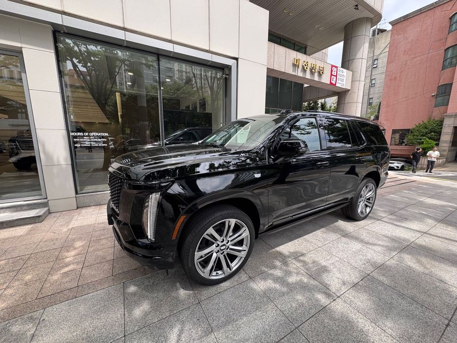 Cadillac Escalade Sport Short 2026, Кадиллак эскалейд 2026