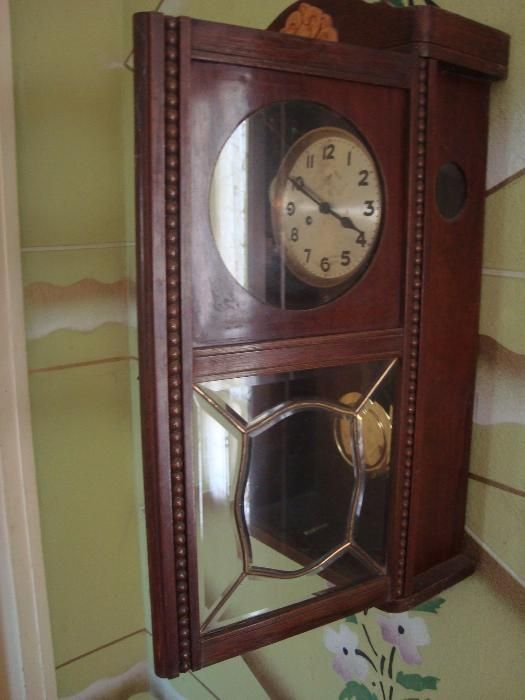 Голям стенен часовник антикварен U M Muller 1930г.