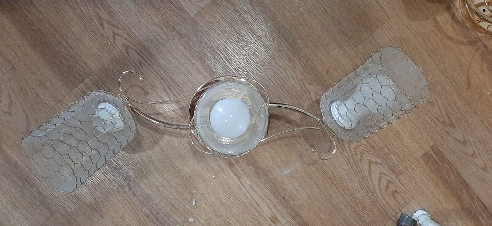 Продам люстры...