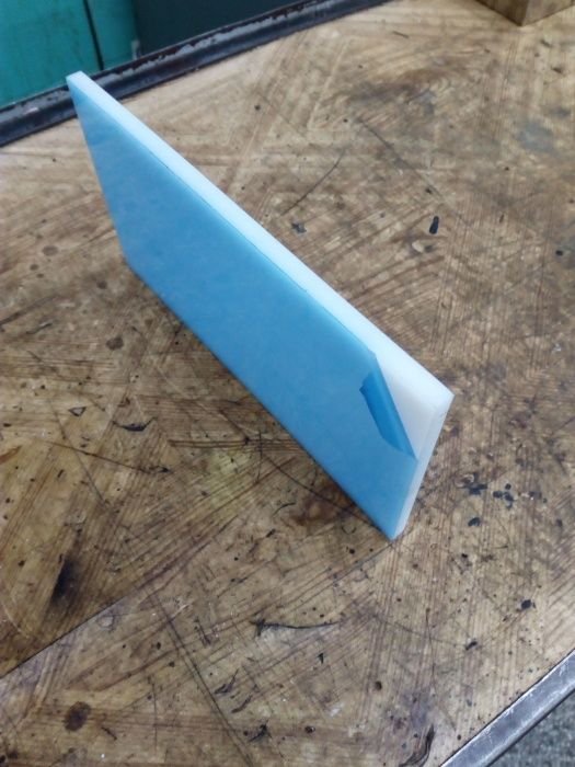 Полиетилен РЕ-500 /инженерна пластмаса/