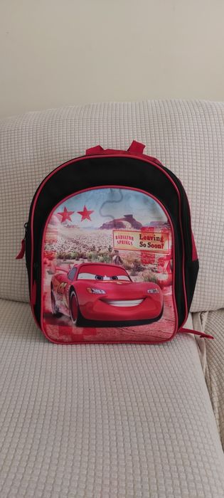 Малка детска раница за момче