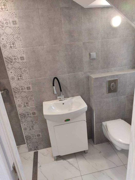 Дава се под наем Тристаен апартамент в София, Бъкстон - 65 кв.м за 750 € - Снимка #4