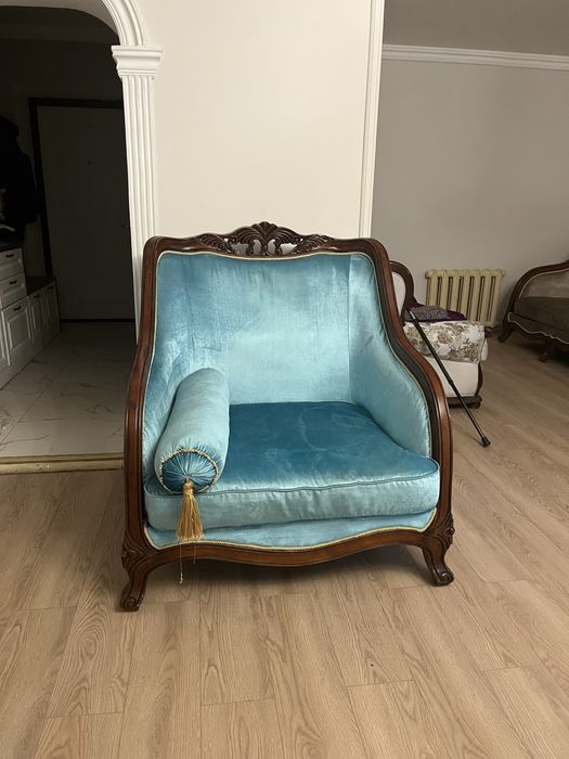 Диваны продам продам