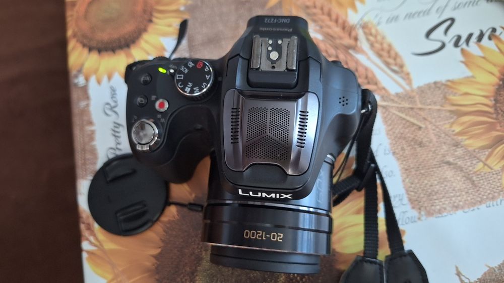 Фотоапарат Panasonic DMC- FZ72