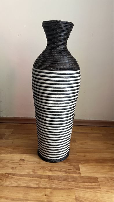 Ваза плетёная, 64 см