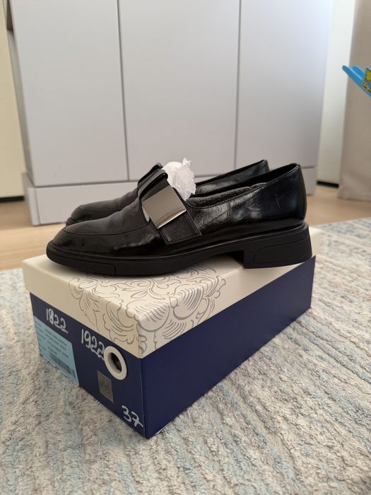 Новые женские ботинки