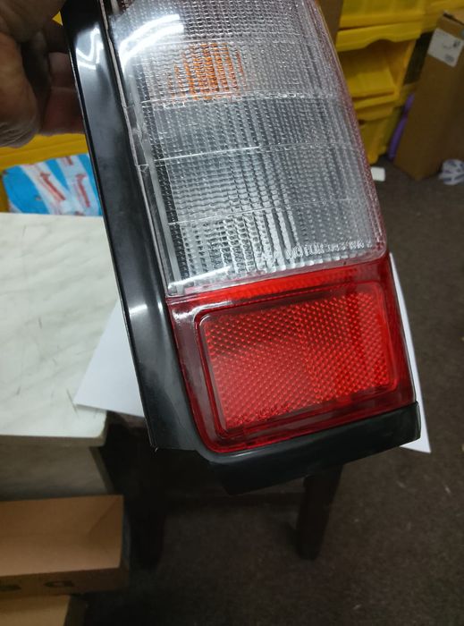 Lampa stop dreapta nissan navara d22