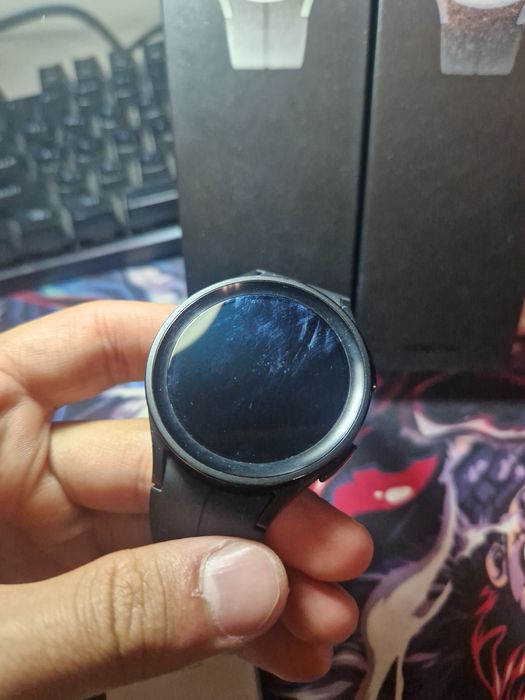 Продаю samsung galaxy watch 5 pro