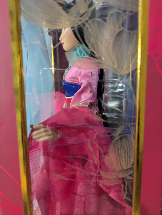 Mulan limited edition doll