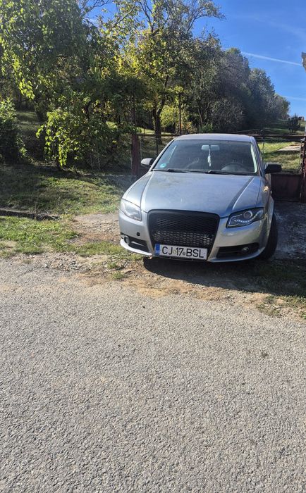Vând Audi A4 S line