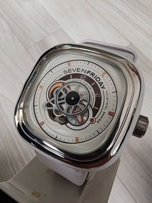 Ceas Seven Friday Automatic 51 mm Nou-Nepurtat!