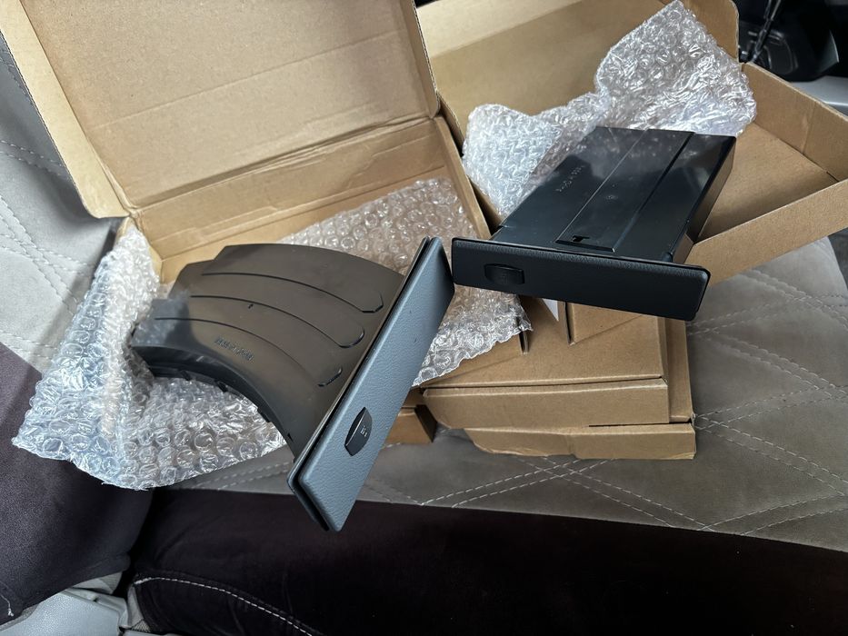 Подстаканник на Bmw E60