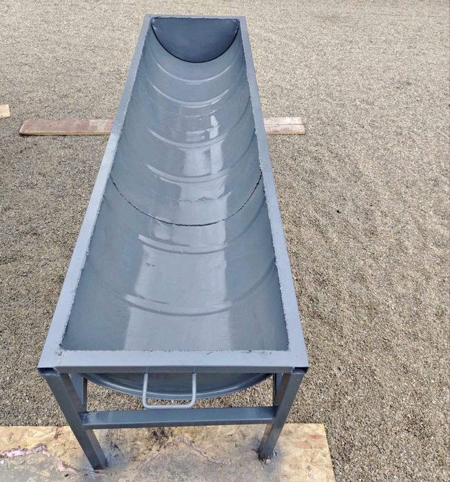 De vanzare iesle pentru vaci si oi