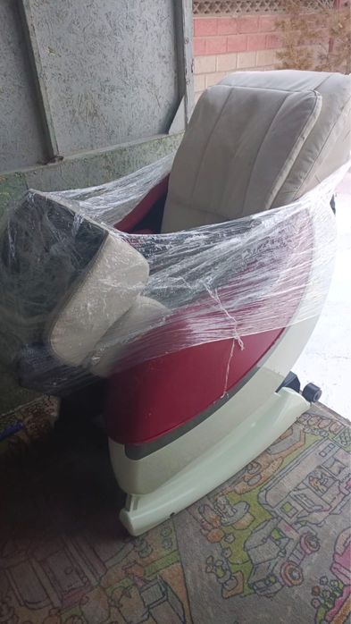 Массажное кресло