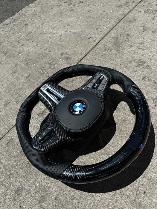 Volan BMW Carbon - LED - Seria G - Incalzire - Traffic Jam - Vibratii