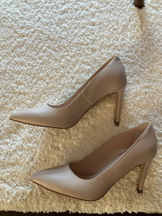 Pantofi din piele, brand Guban