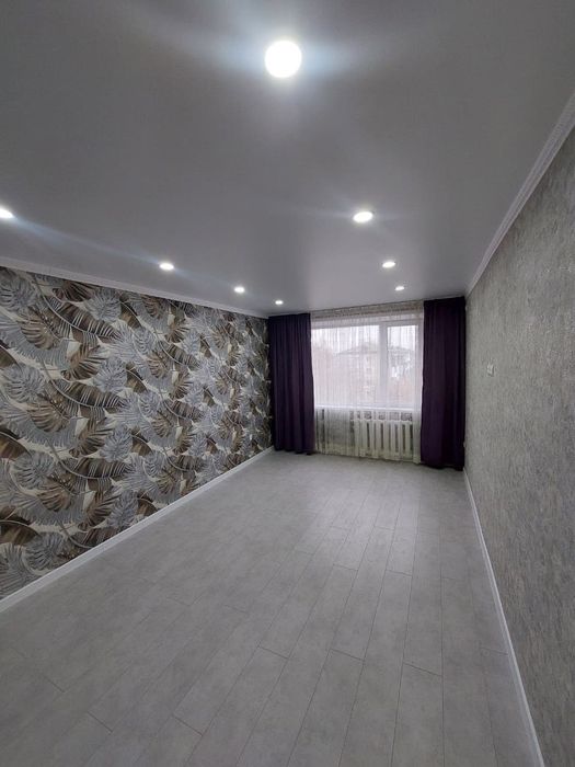 Продам 2 ком кварт центр