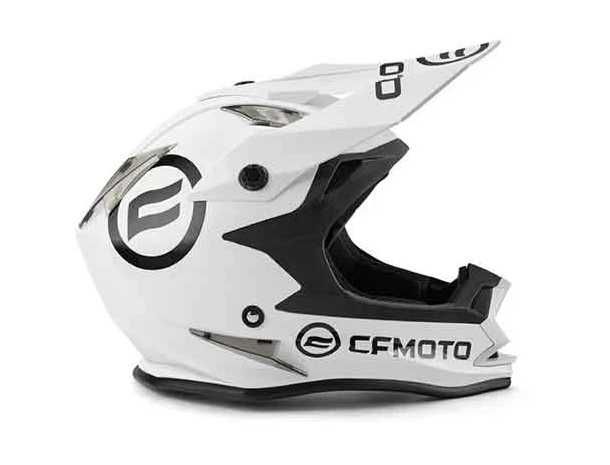 НОВА Каска Оригинална CFMOTO , размери M,L,XL