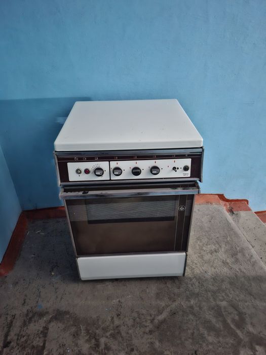 Продам газ плита